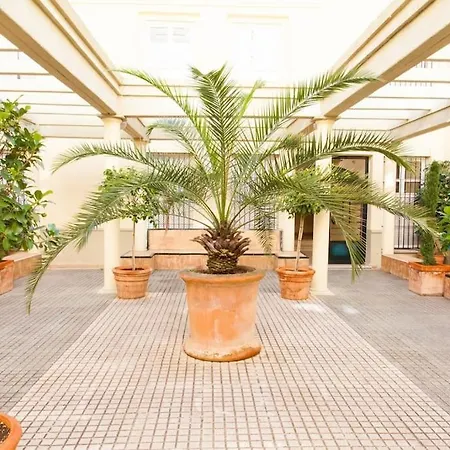 Zona 1 Santa Cruz Parking Privado * Seville